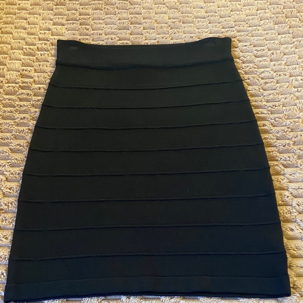 bebe Black Pencil Skirt